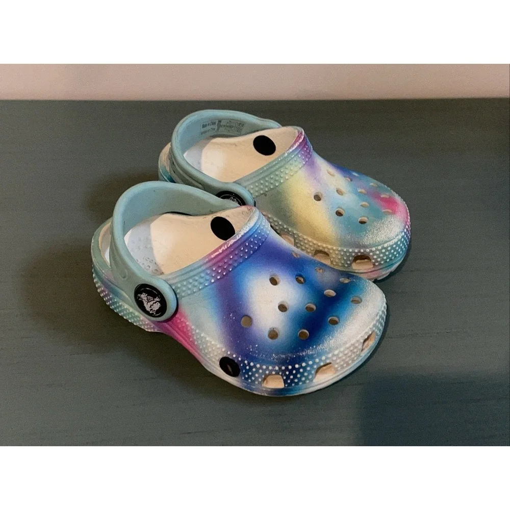 Crocs Kids Sandals Size C 5 Rainbow Tie Dye Blue Green Pink Yellow Purple‎